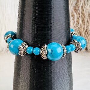 Beautiful, small, bohemian chic, southwestern style stretch bracelet
